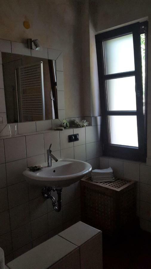 Messezimmer Naehe Zentrum Кёльн Экстерьер фото